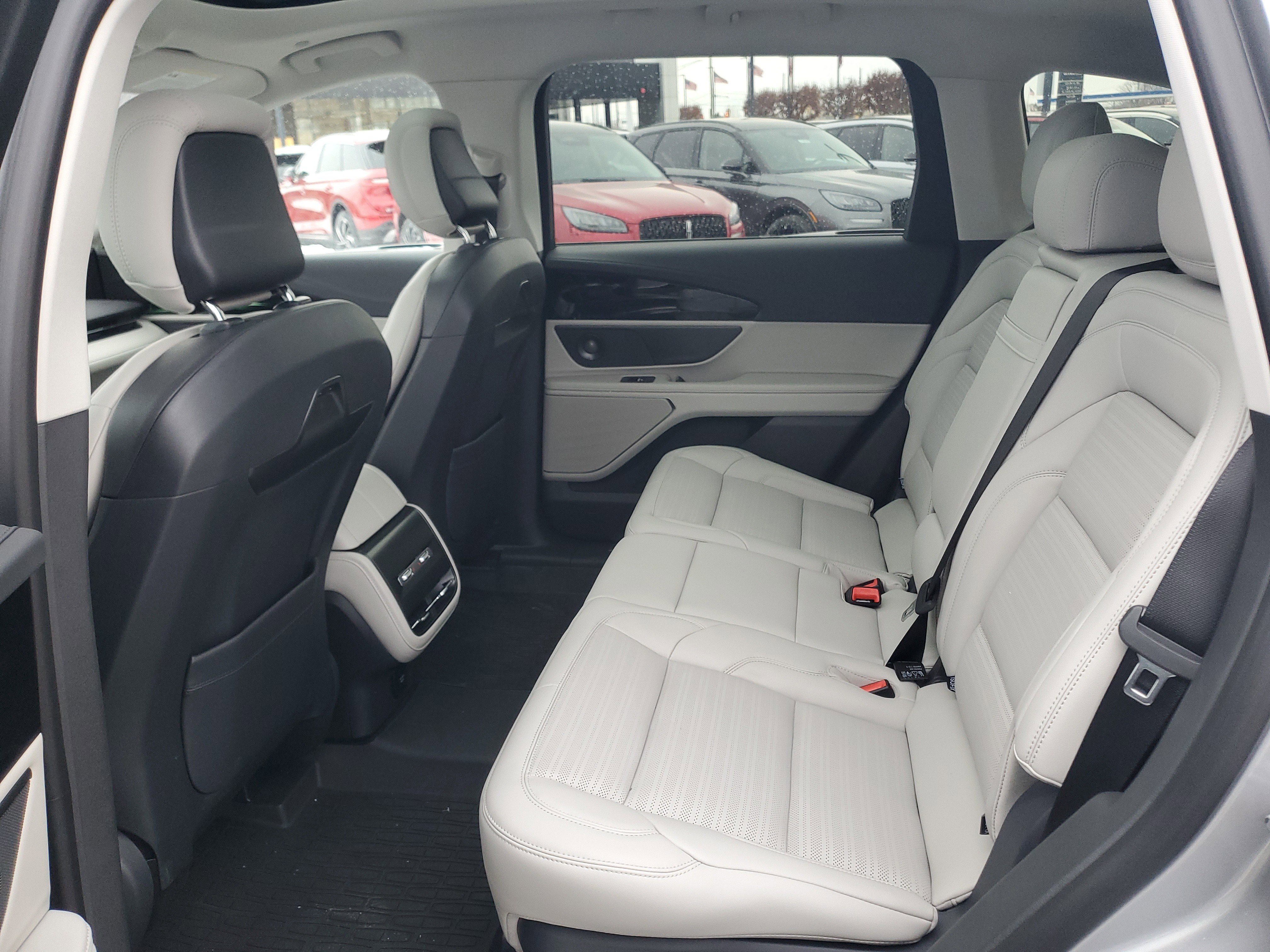 New 2026 Lincoln Nautilus Reserve w/ Jet Appearance Package image 26