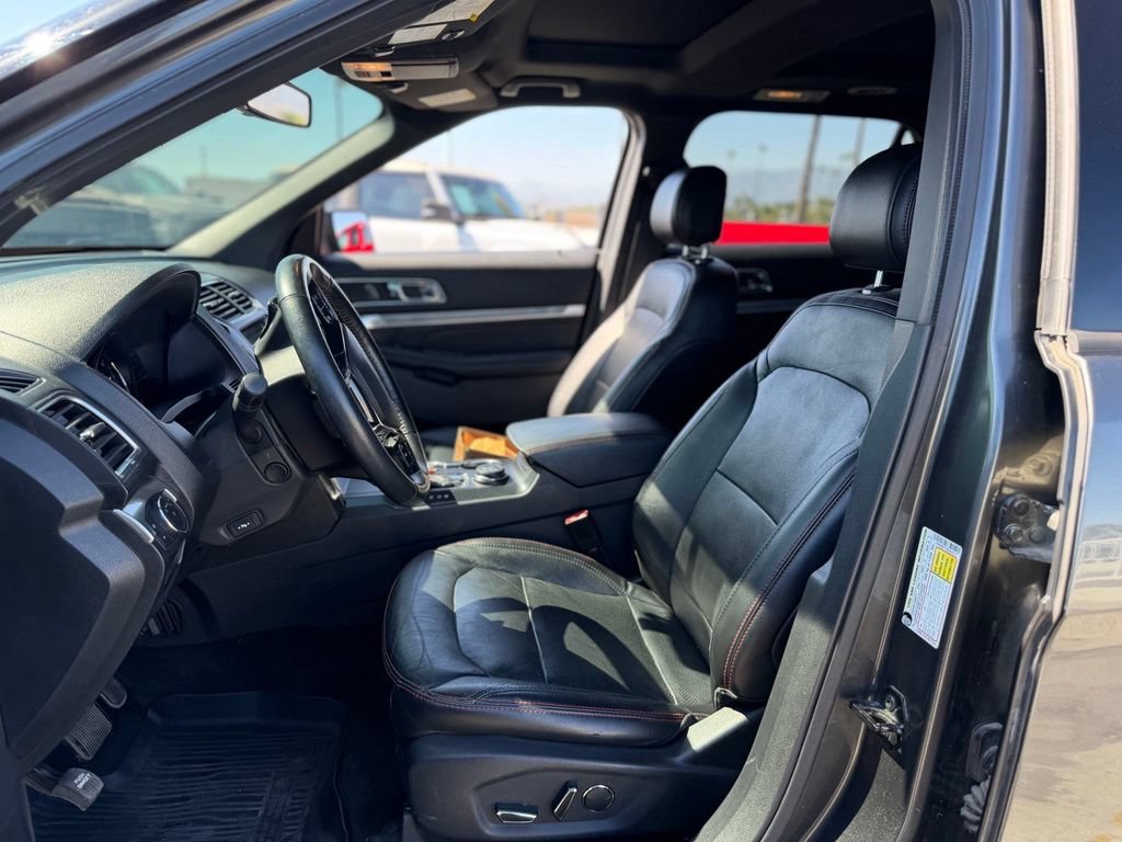 Used 2017 Ford Explorer Sport w/ Equipment Group 401A AWD/4WD image 5