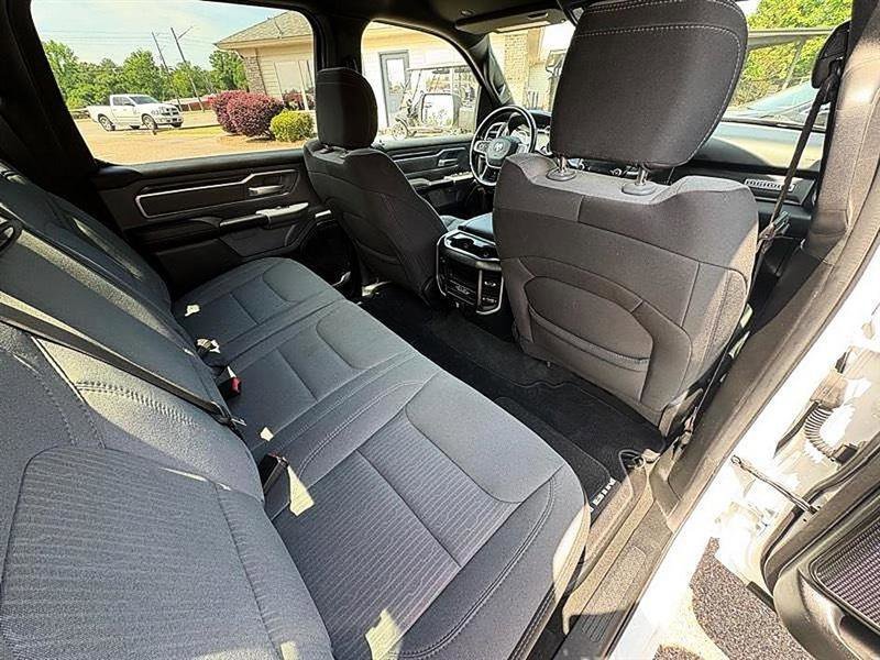Used 2022 RAM 1500 Big Horn AWD/4WD image 45