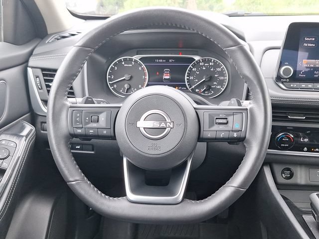 Certified 2024 Nissan Rogue SV w/ SV Premium Package FWD image 15