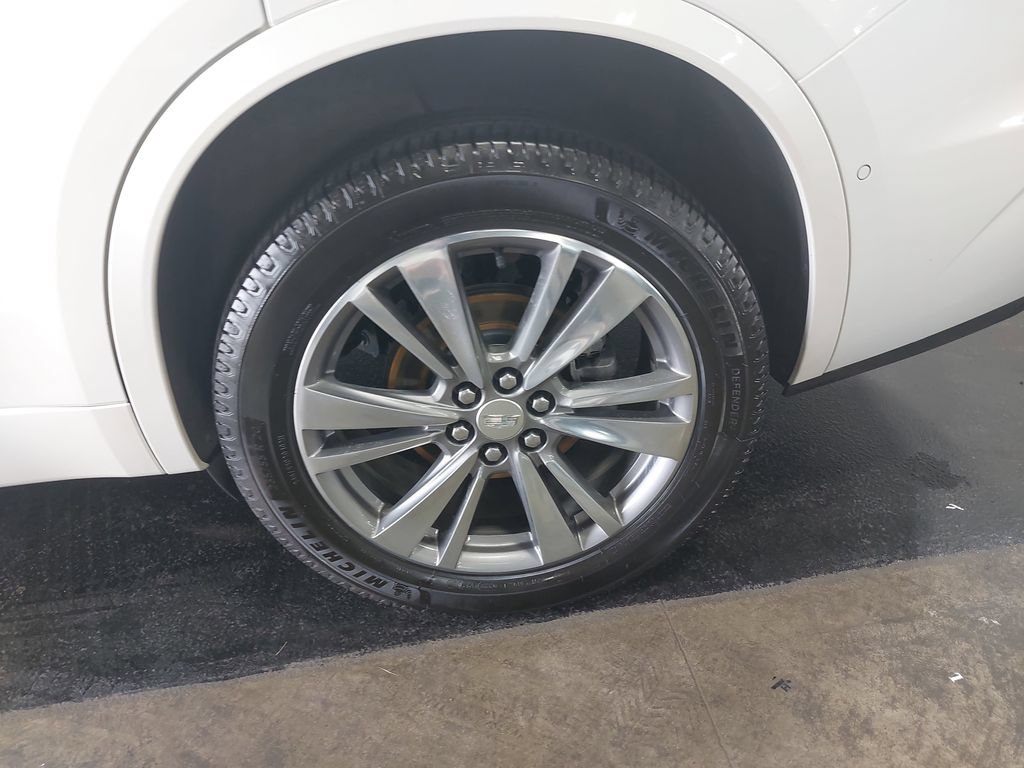 Used 2021 Cadillac XT6 Premium Luxury AWD/4WD image 36
