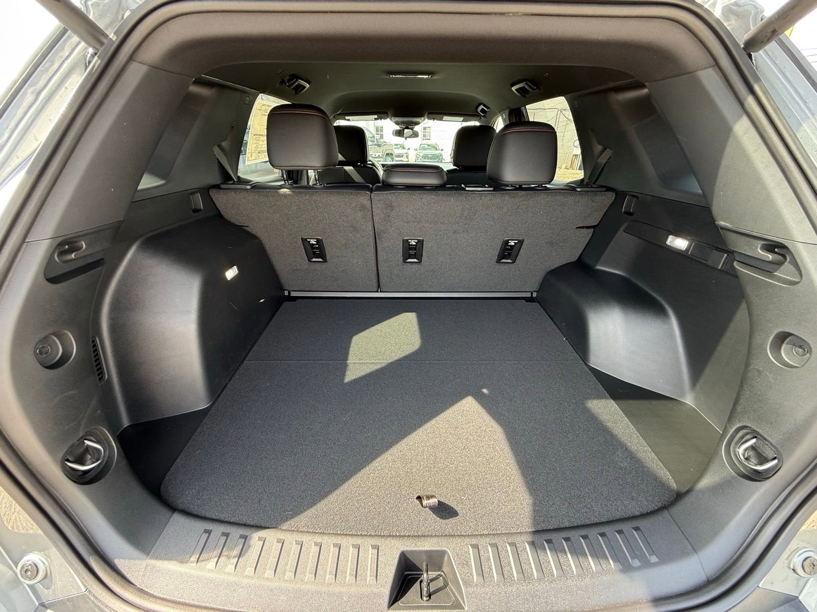 New 2026 Chevrolet Equinox RS AWD/4WD image 9