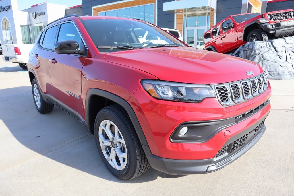 New 2025 Jeep Compass Latitude