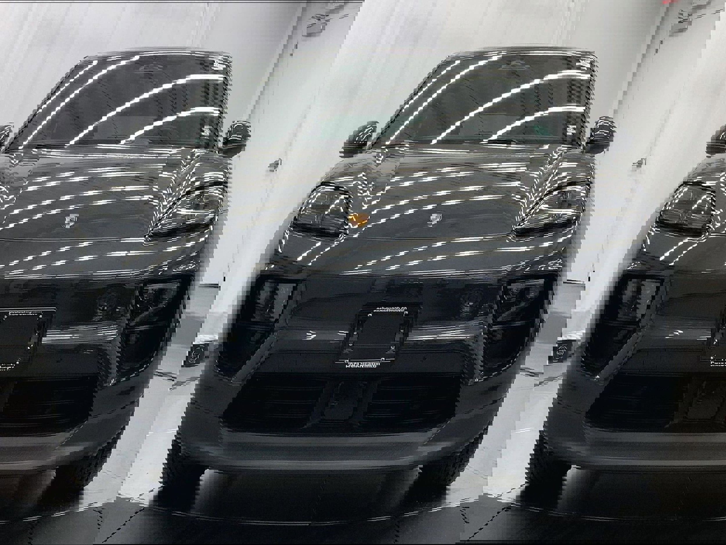 Used 2025 Porsche Macan Electric image 10