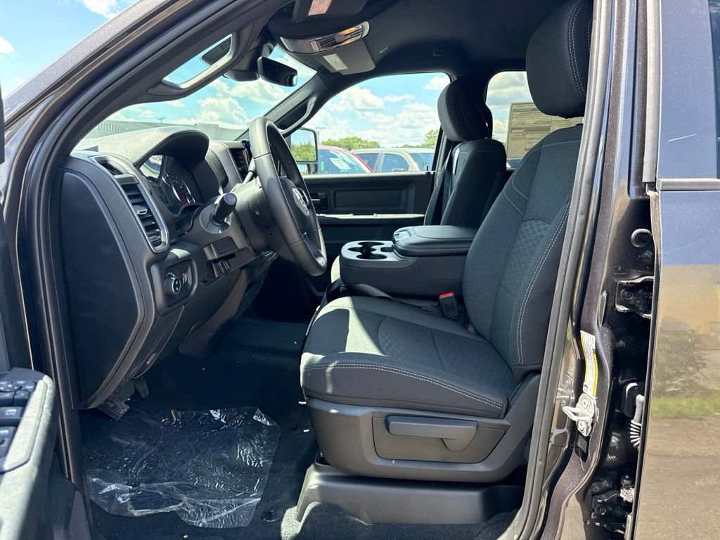 New 2026 RAM 2500 Warlock AWD/4WD image 16
