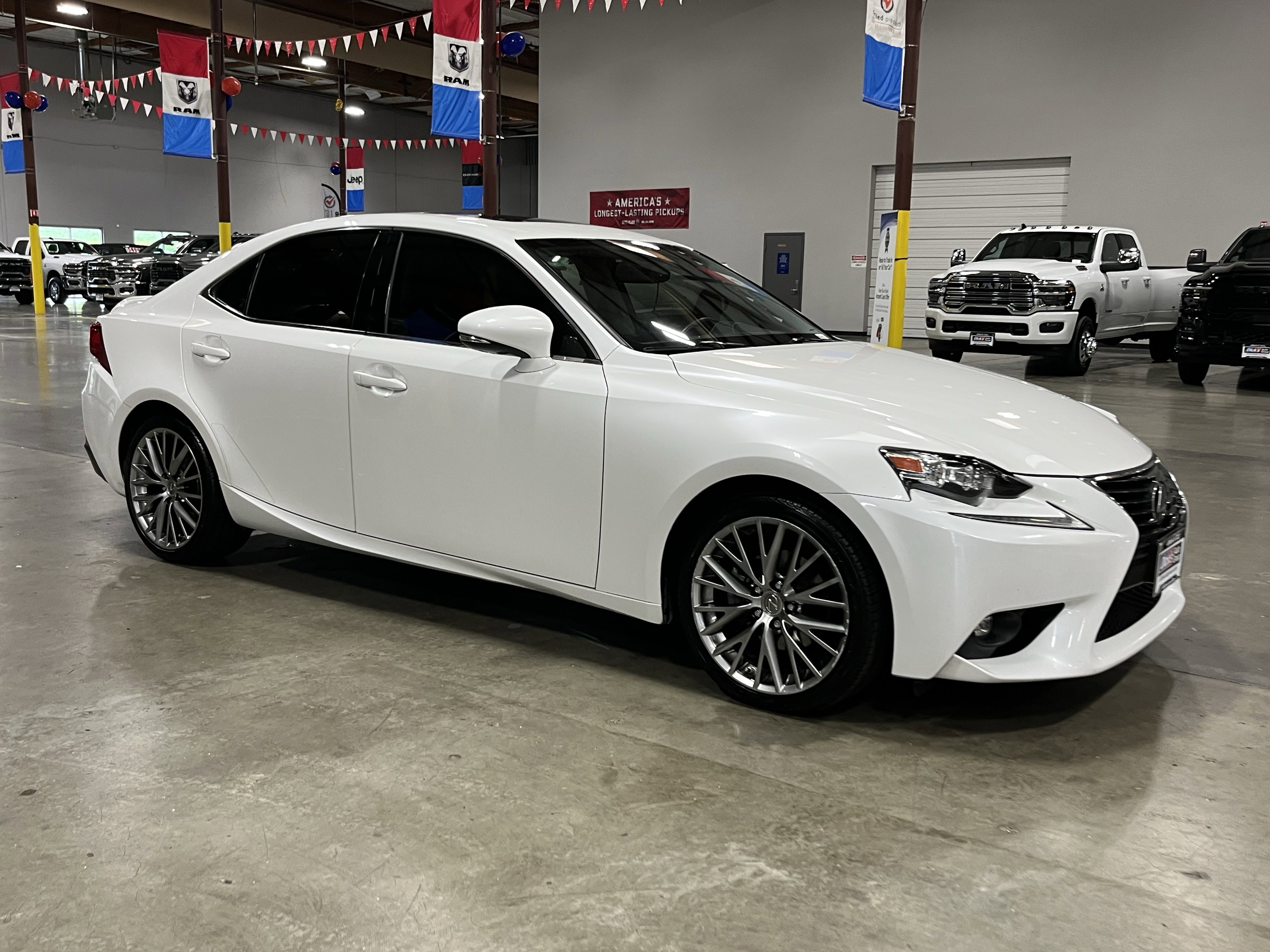 Used 2015 Lexus IS 250 AWD w/ Navigation System Package image 7