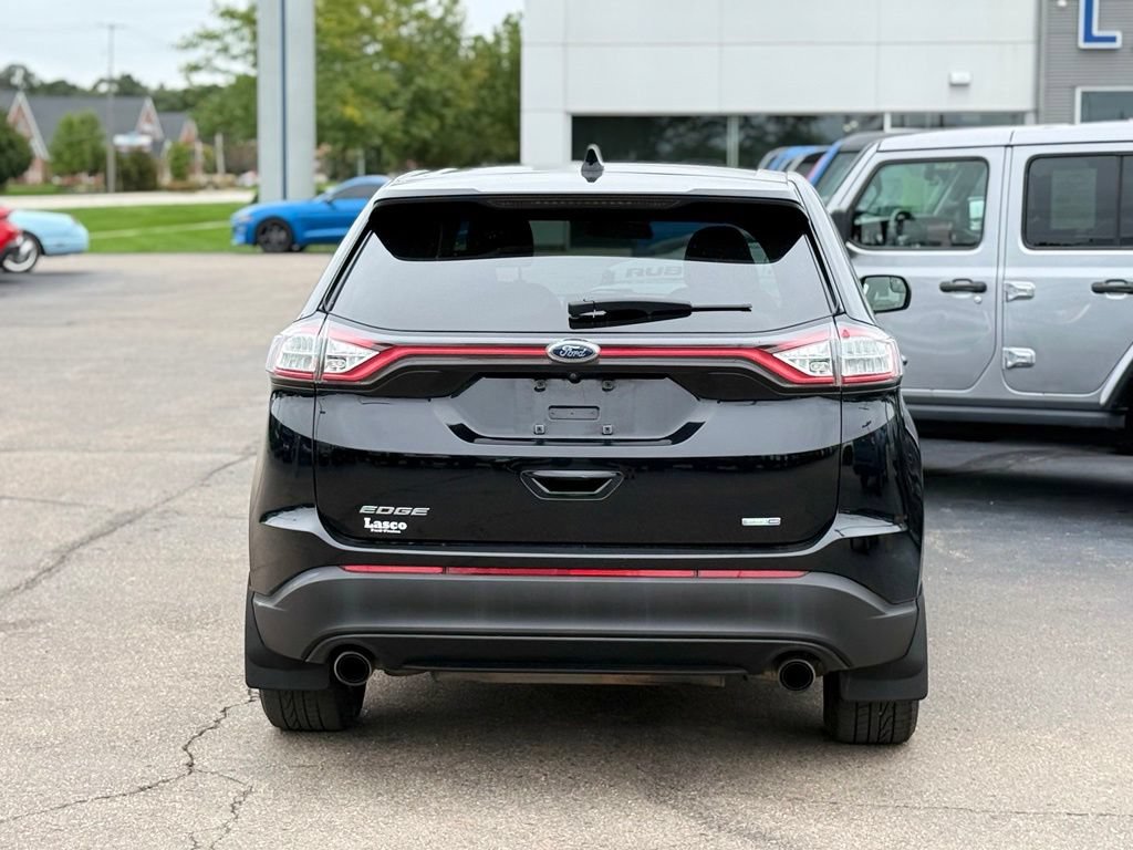 Used 2016 Ford Edge SE AWD/4WD image 32