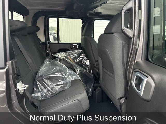 New 2026 Jeep Gladiator Sport AWD/4WD image 30