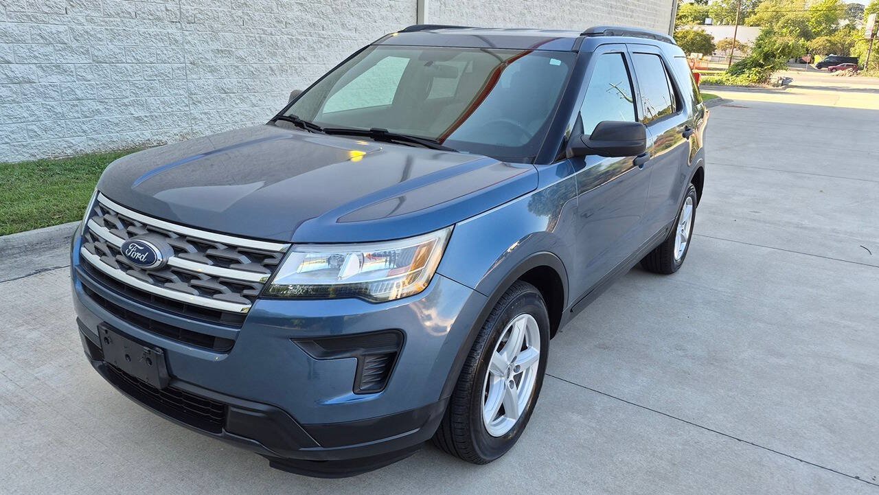 Used 2018 Ford Explorer FWD image 4