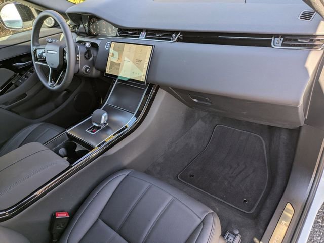 Used 2026 Land Rover Range Rover Evoque Dynamic SE image 19