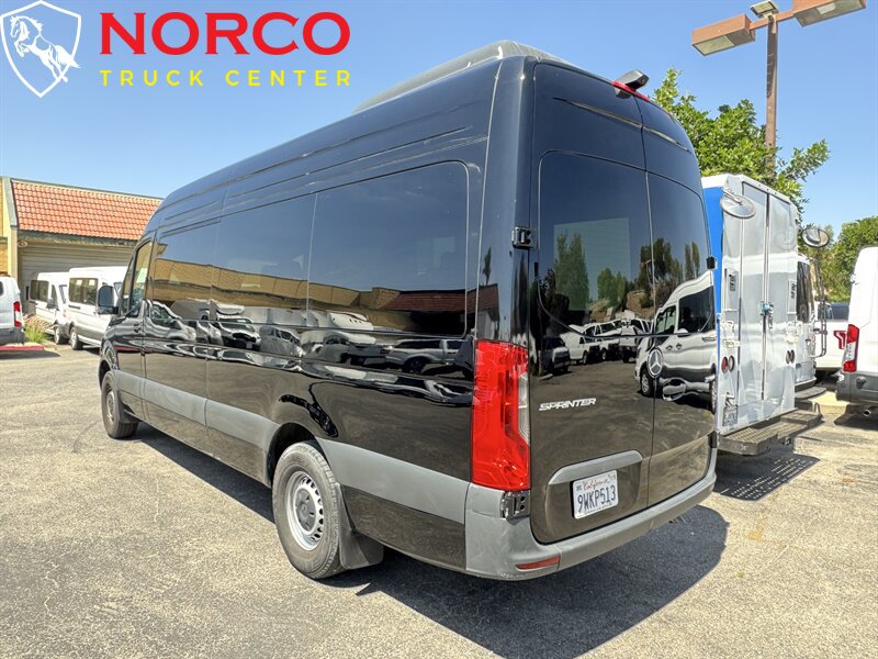 Used 2026 Mercedes-Benz Sprinter 2500 image 9