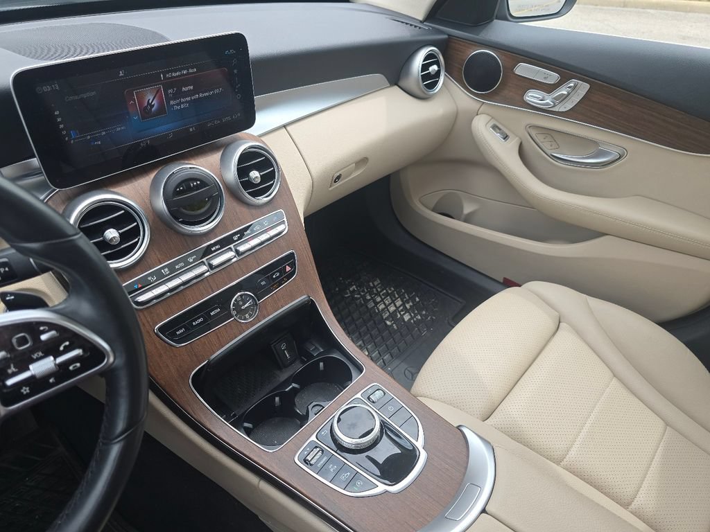 Certified 2020 Mercedes-Benz C 300 4MATIC Sedan image 32