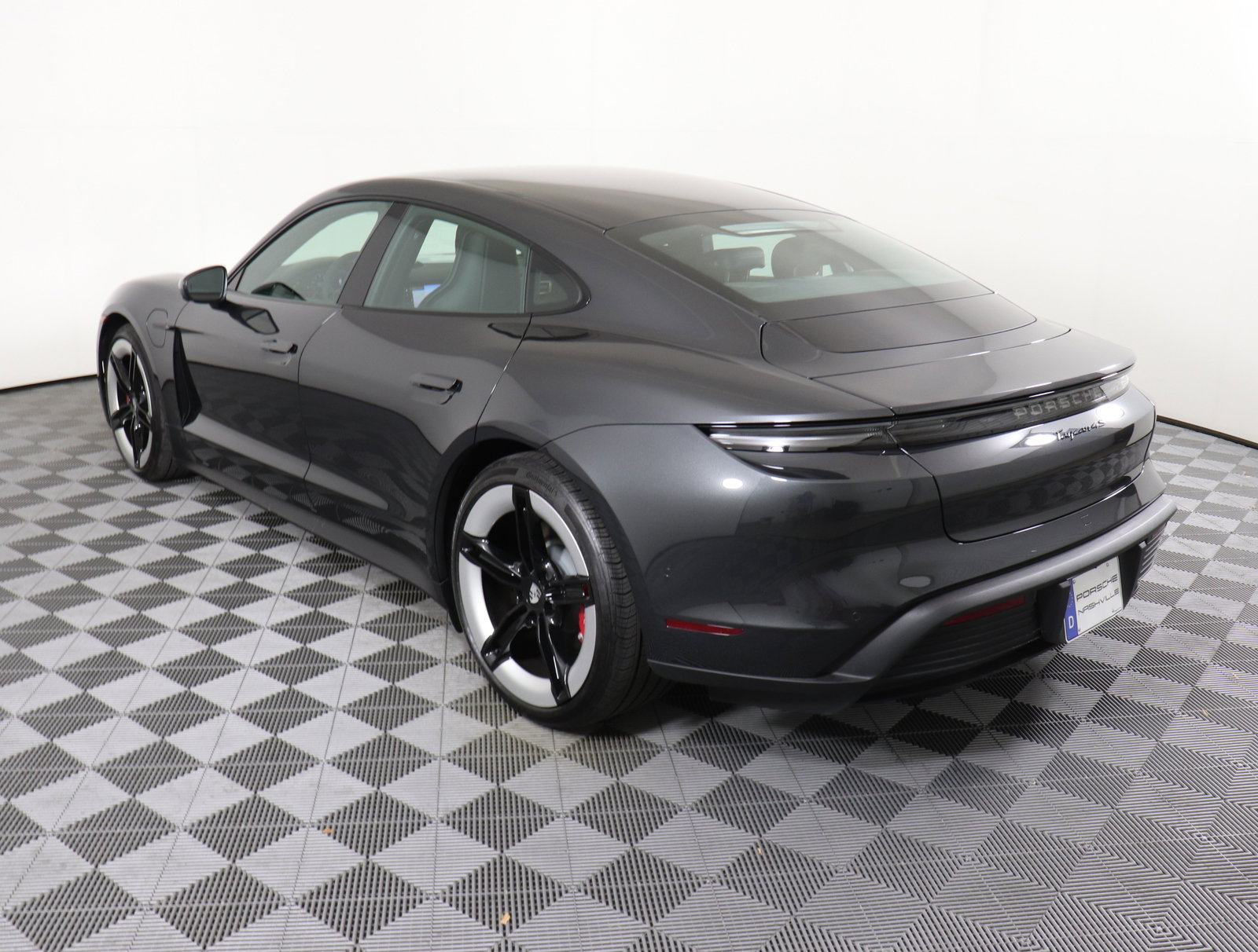 Used 2025 Porsche Taycan 4S image 3