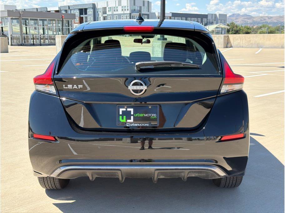 Used 2025 Nissan Leaf S FWD image 7
