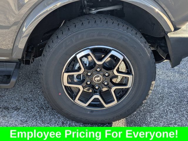 New 2025 Ford Bronco Outer Banks AWD/4WD image 9