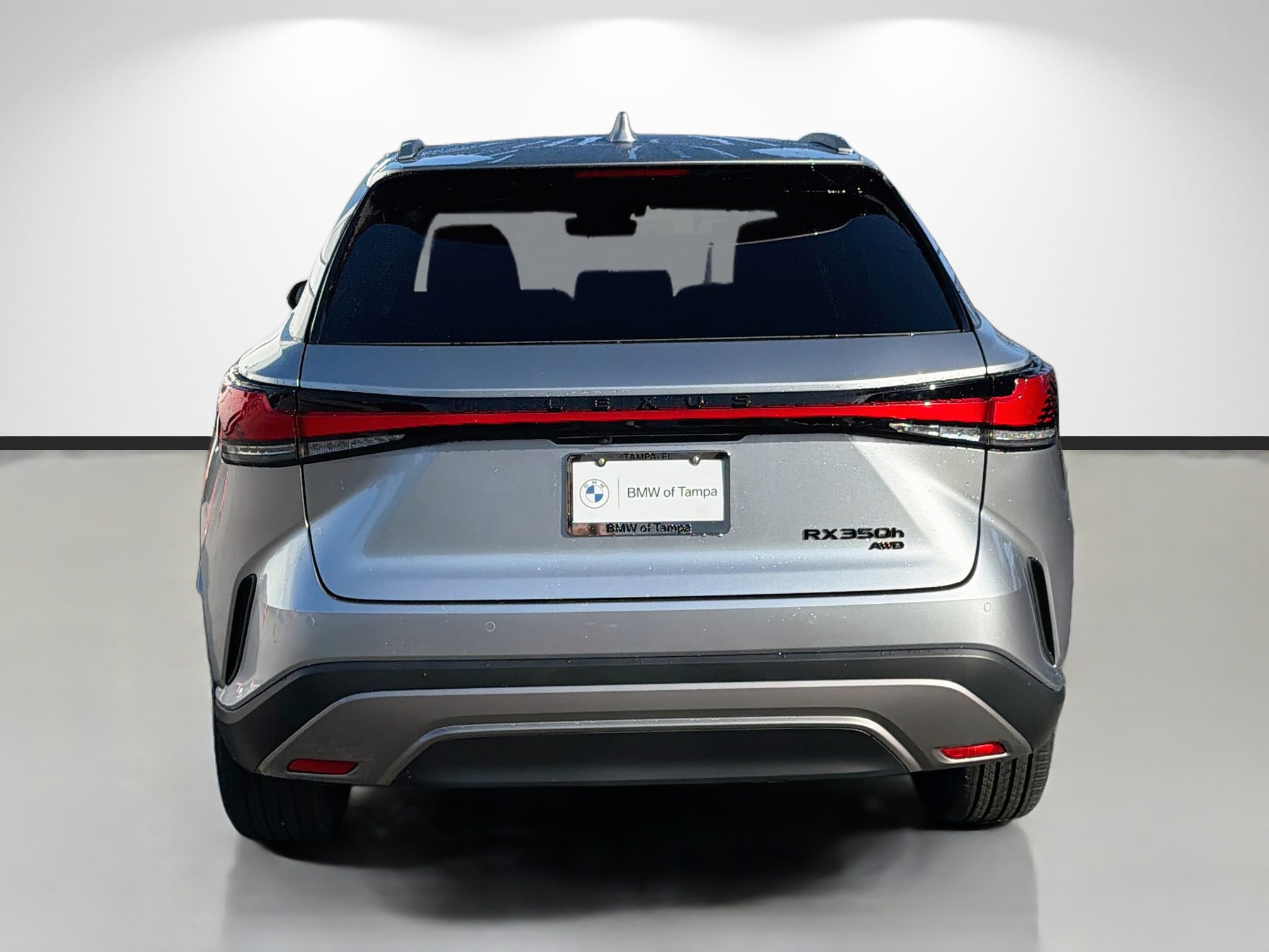Used 2025 Lexus RX 350h w/ Accessory Package (Z1) AWD/4WD image 4
