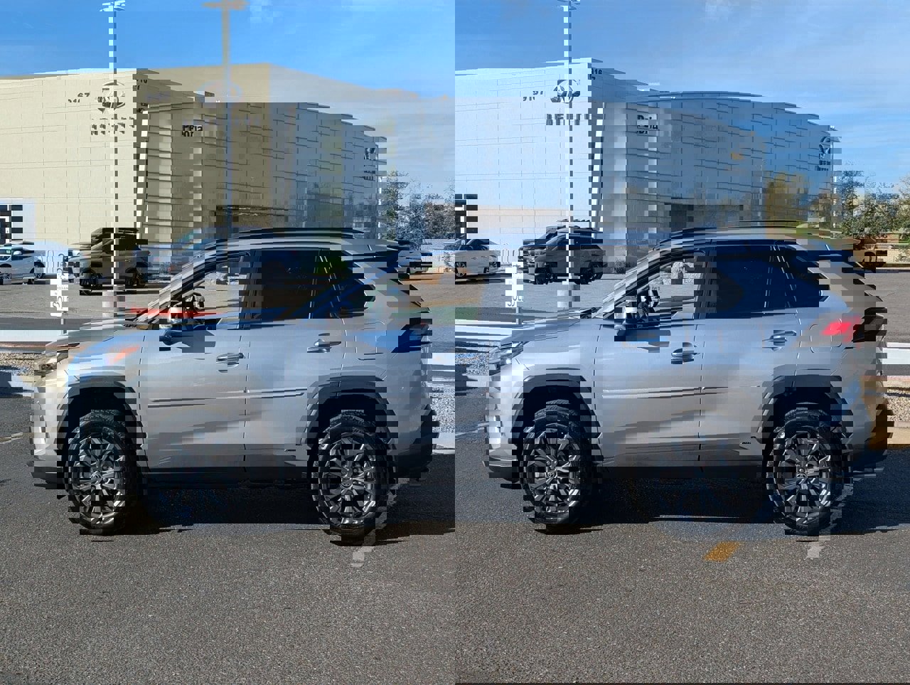 Used 2023 Toyota RAV4 Limited image 3