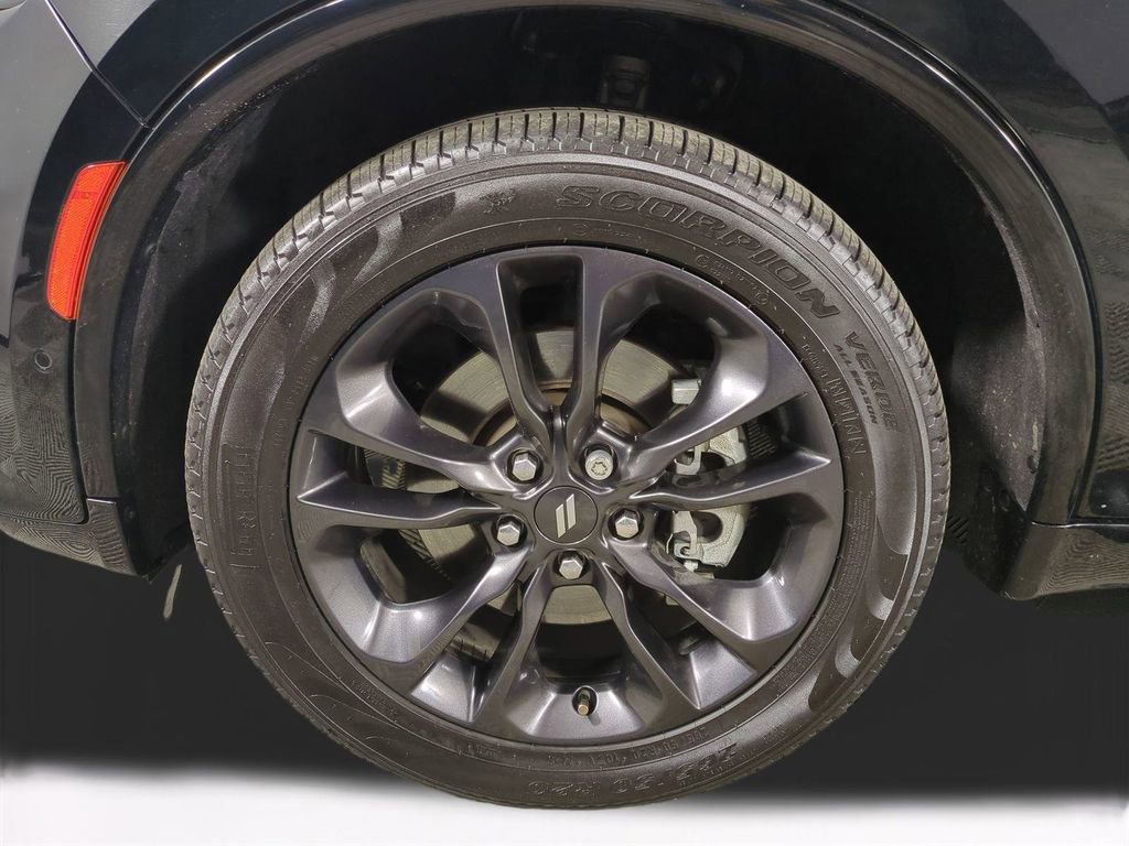 Used 2023 Dodge Durango R/T image 11