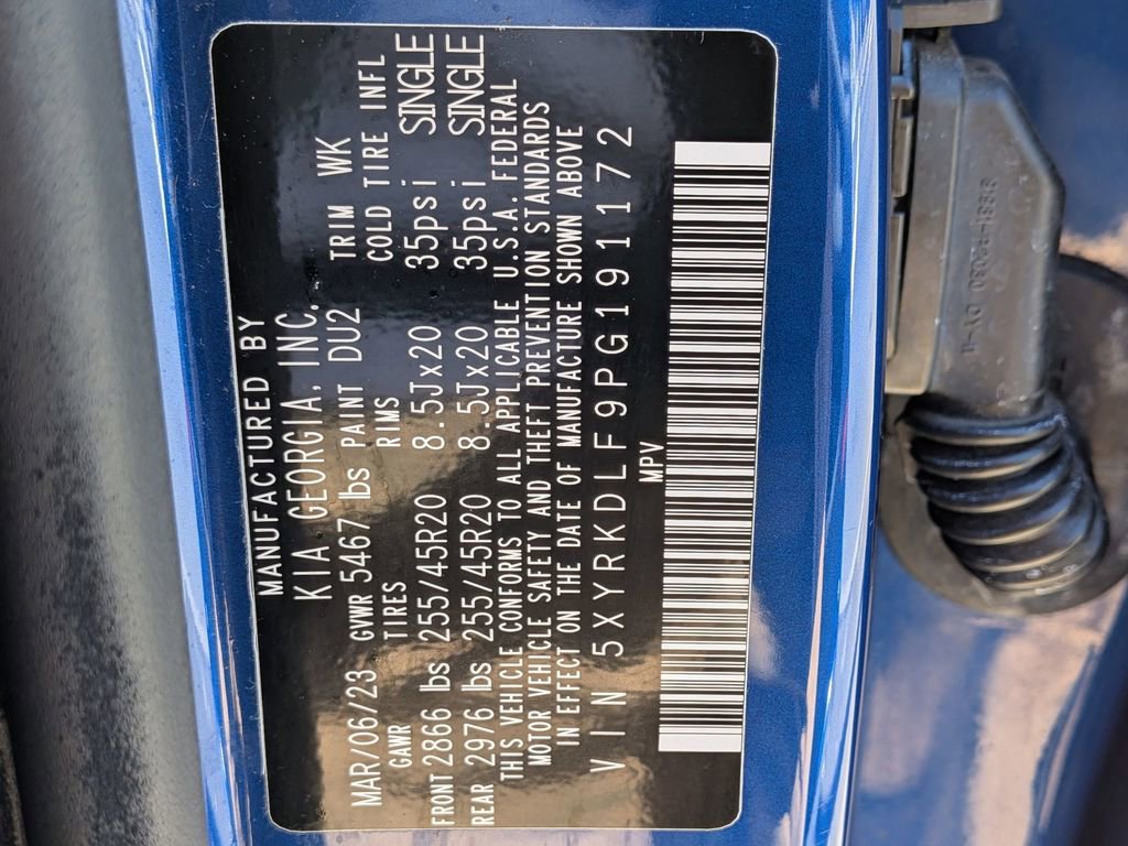 Certified 2023 Kia Sorento SX image 33