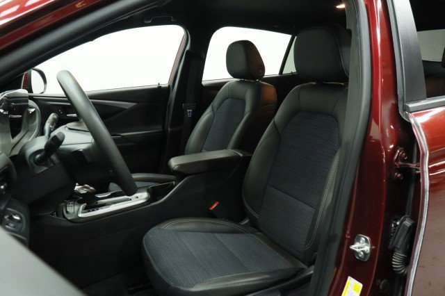 Used 2025 Buick Envista Preferred w/ Convenience II Package FWD image 8