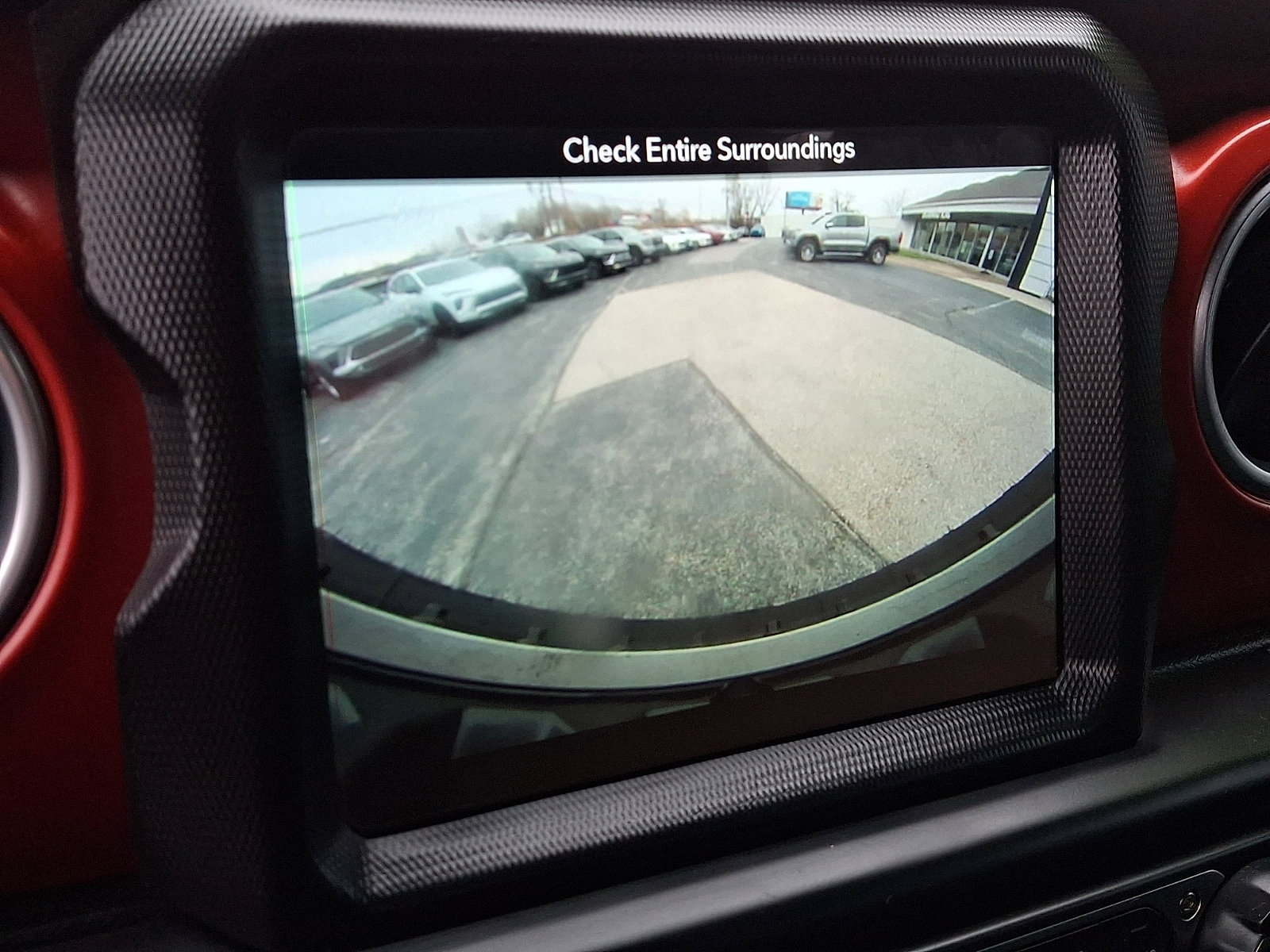 Used 2018 Jeep Wrangler Unlimited Rubicon w/ Uconnect 4C Nav & Sound Group image 18