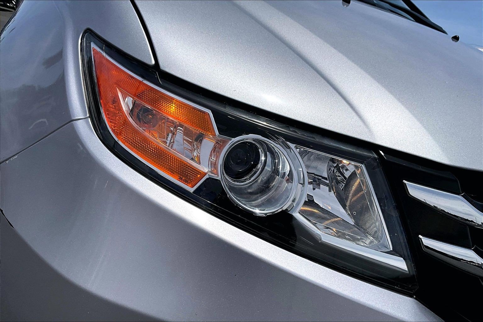 Used 2014 Honda Odyssey EX-L image 25