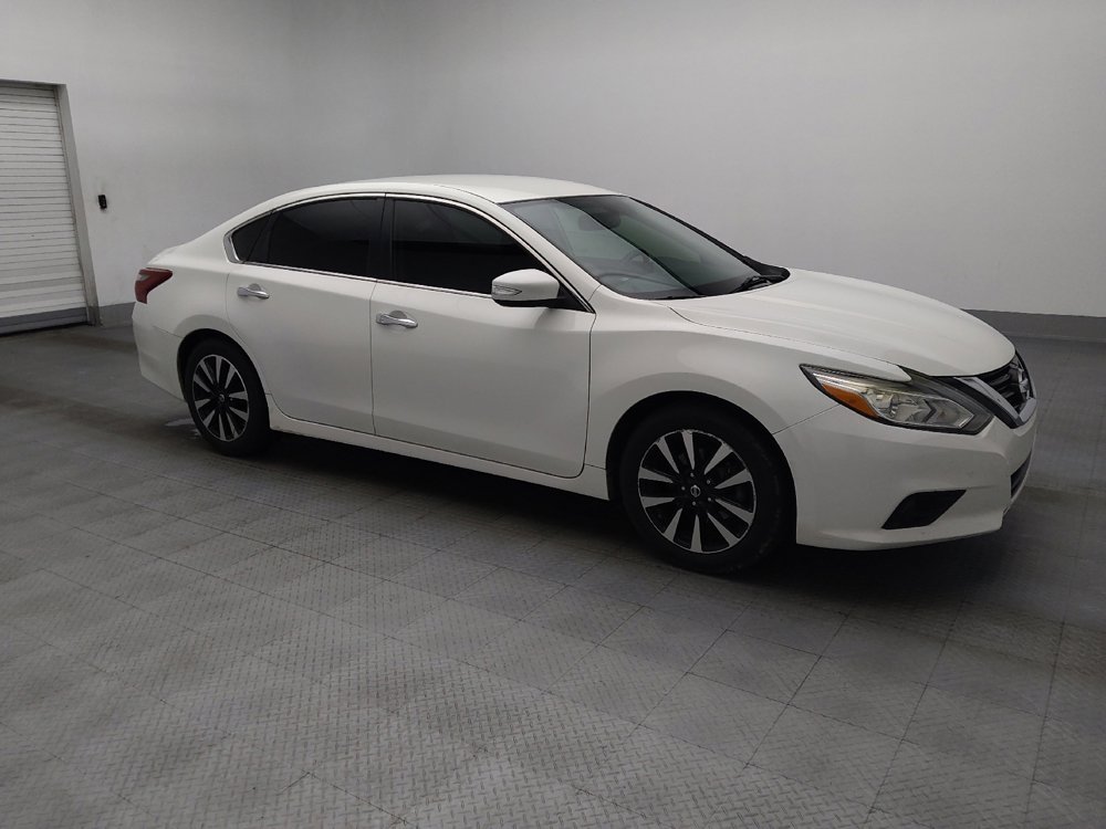 Used 2018 Nissan Altima 2.5 SL FWD image 11