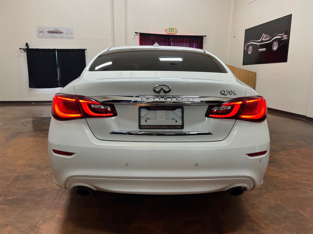 Used 2018 INFINITI Q70 L 3.7 RWD image 8