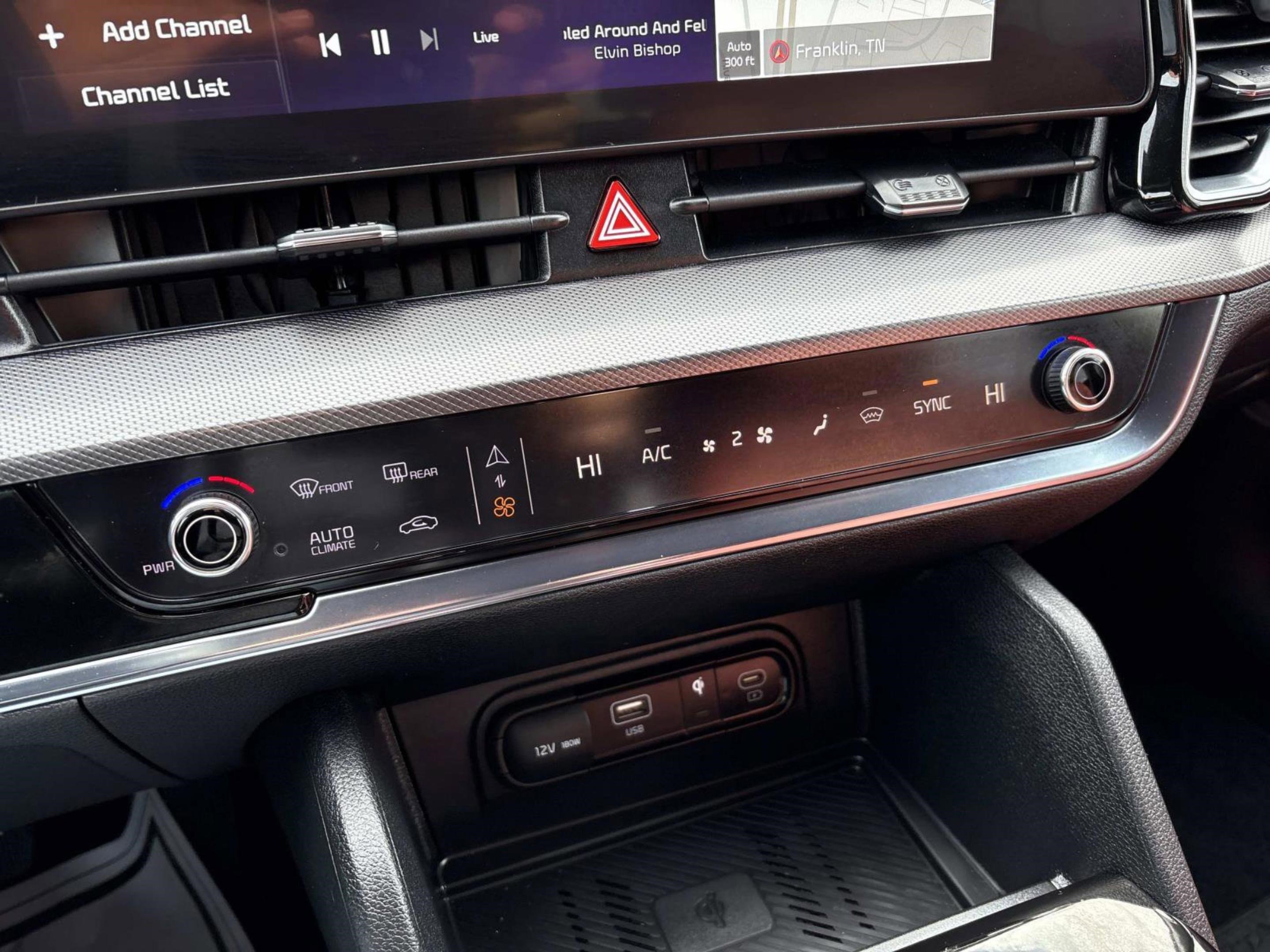 Used 2023 Kia Sportage SX image 33