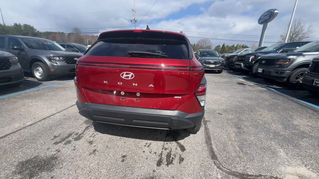 Used 2025 Hyundai Kona SEL AWD/4WD image 18