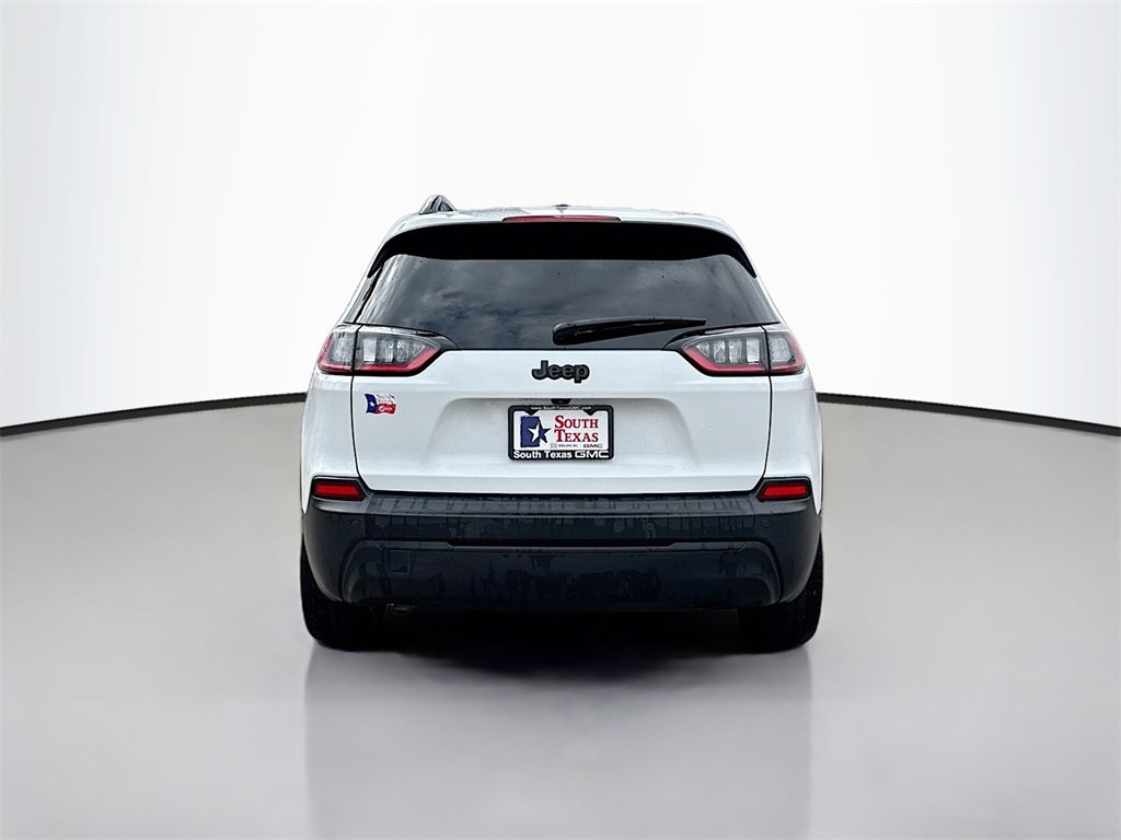 Used 2020 Jeep Cherokee Latitude Plus image 6