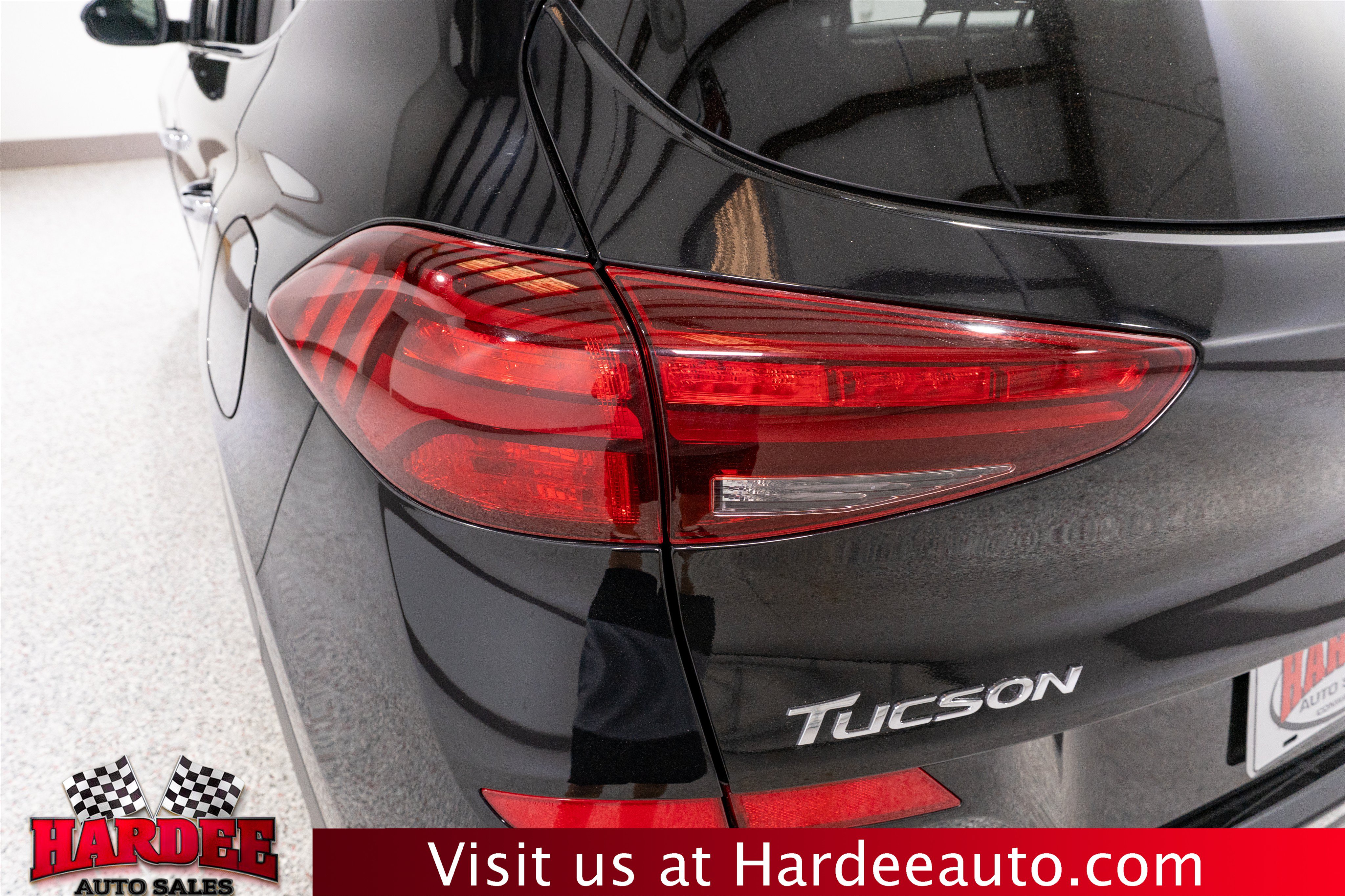 Used 2021 Hyundai Tucson Limited AWD/4WD image 9