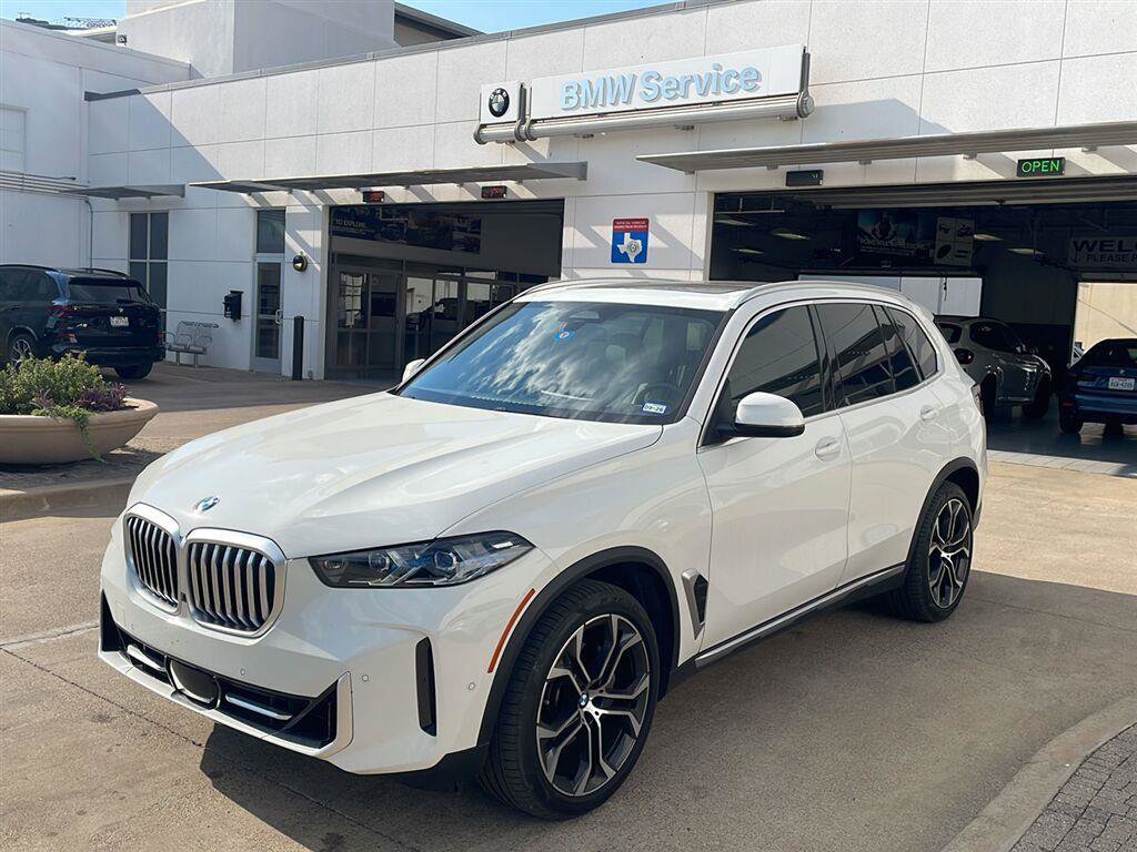 Used 2024 BMW X5 xDrive40i w/ Premium Package