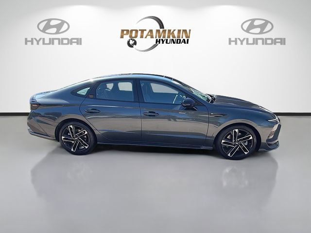 New 2026 Hyundai Sonata N Line FWD image 4
