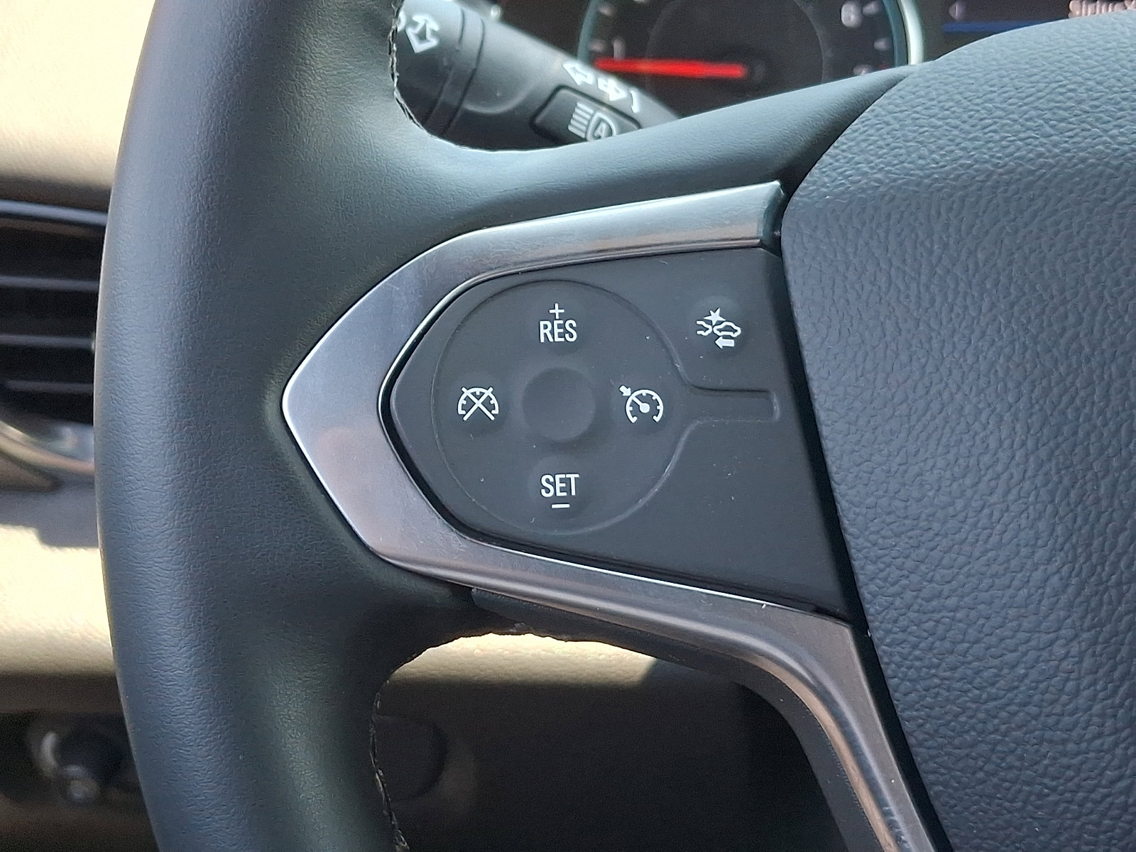 Certified 2023 Chevrolet Traverse LT AWD/4WD image 21