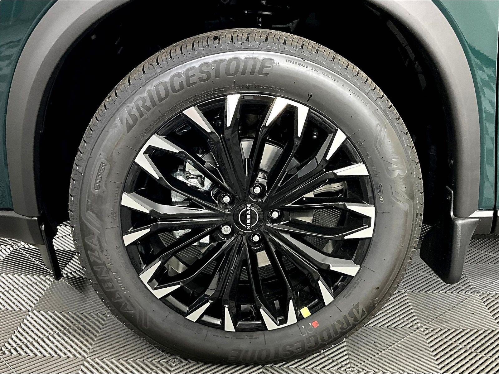 New 2026 Nissan Rogue Dark Armor AWD/4WD image 23