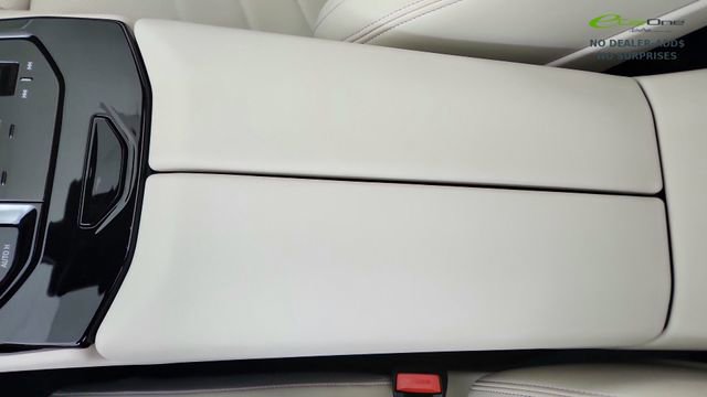 Used 2025 BMW i5 xDrive40 w/ Premium Package image 49