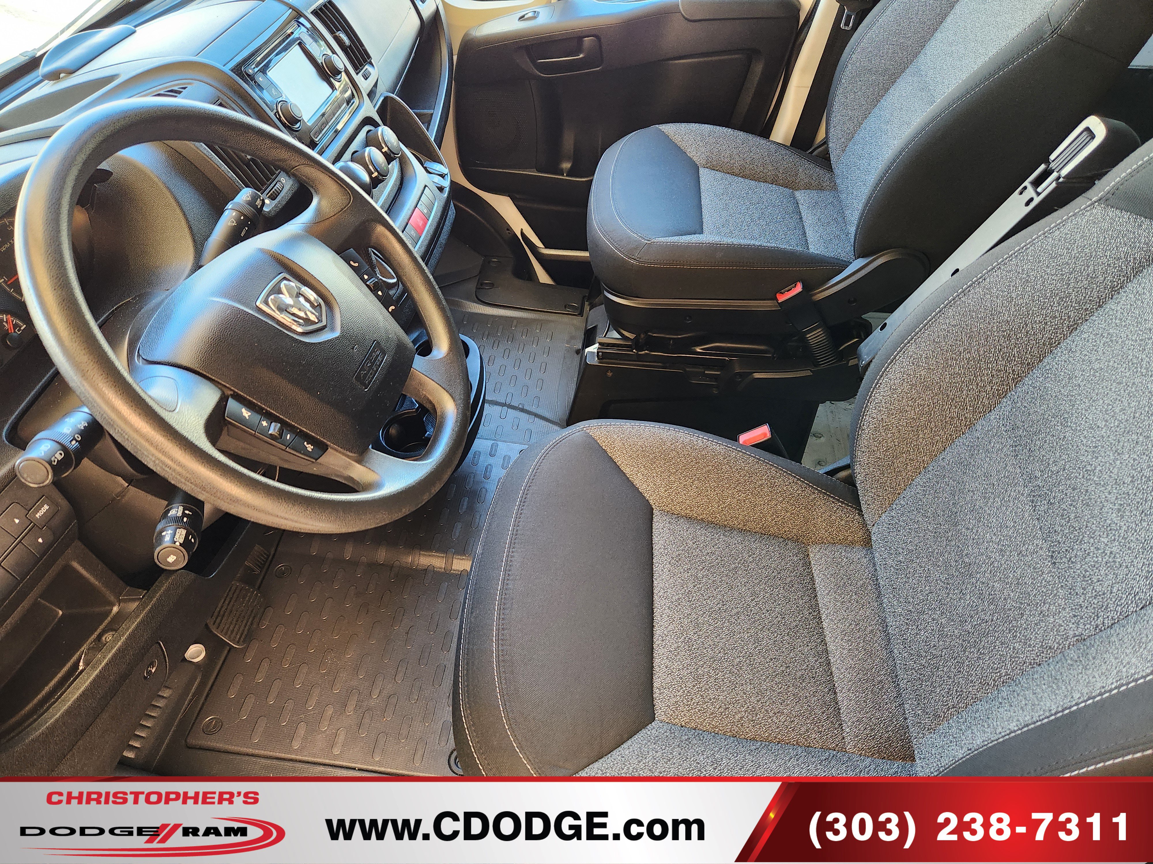 Used 2017 RAM ProMaster 2500 w/ Premium Appearance Group FWD image 15