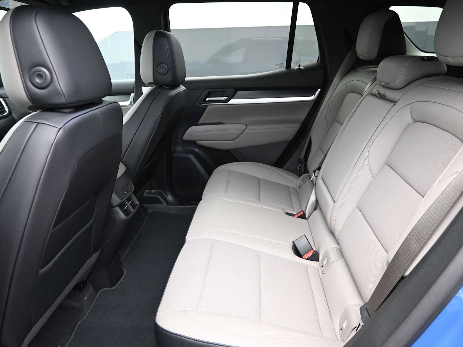 New 2026 GMC Terrain Elevation w/ Elevation Premium Package AWD/4WD image 22