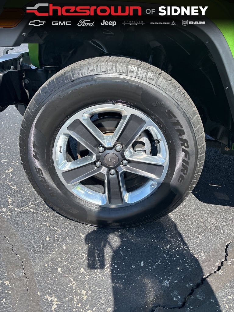 Used 2019 Jeep Wrangler Unlimited Sahara w/ Uconnect 4C Nav & Sound Group AWD/4WD image 9