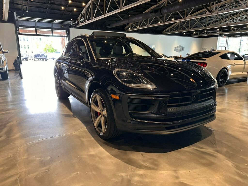 Used 2024 Porsche Macan S AWD/4WD image 7