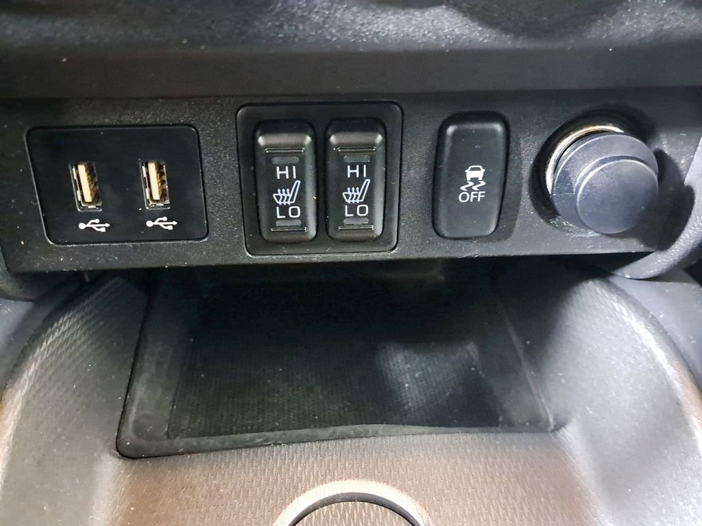 Used 2022 Mitsubishi Outlander Sport SE image 23