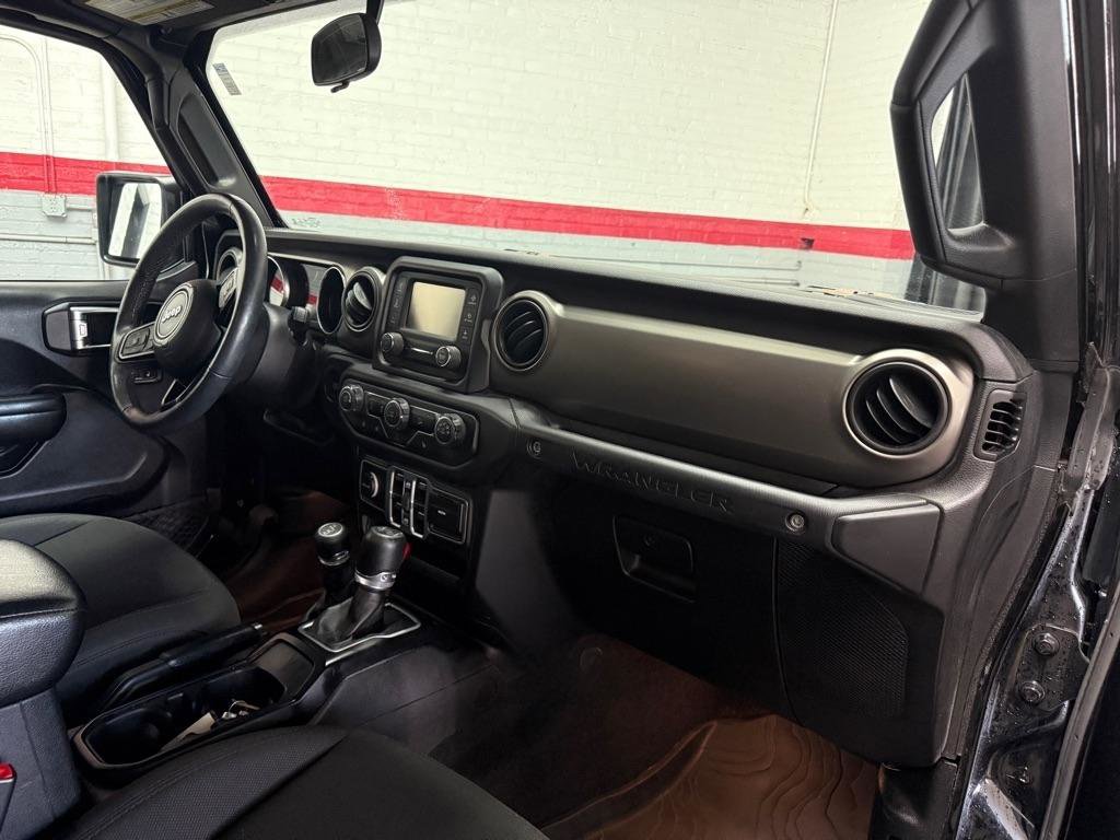 Used 2018 Jeep Wrangler Unlimited Sport S image 18
