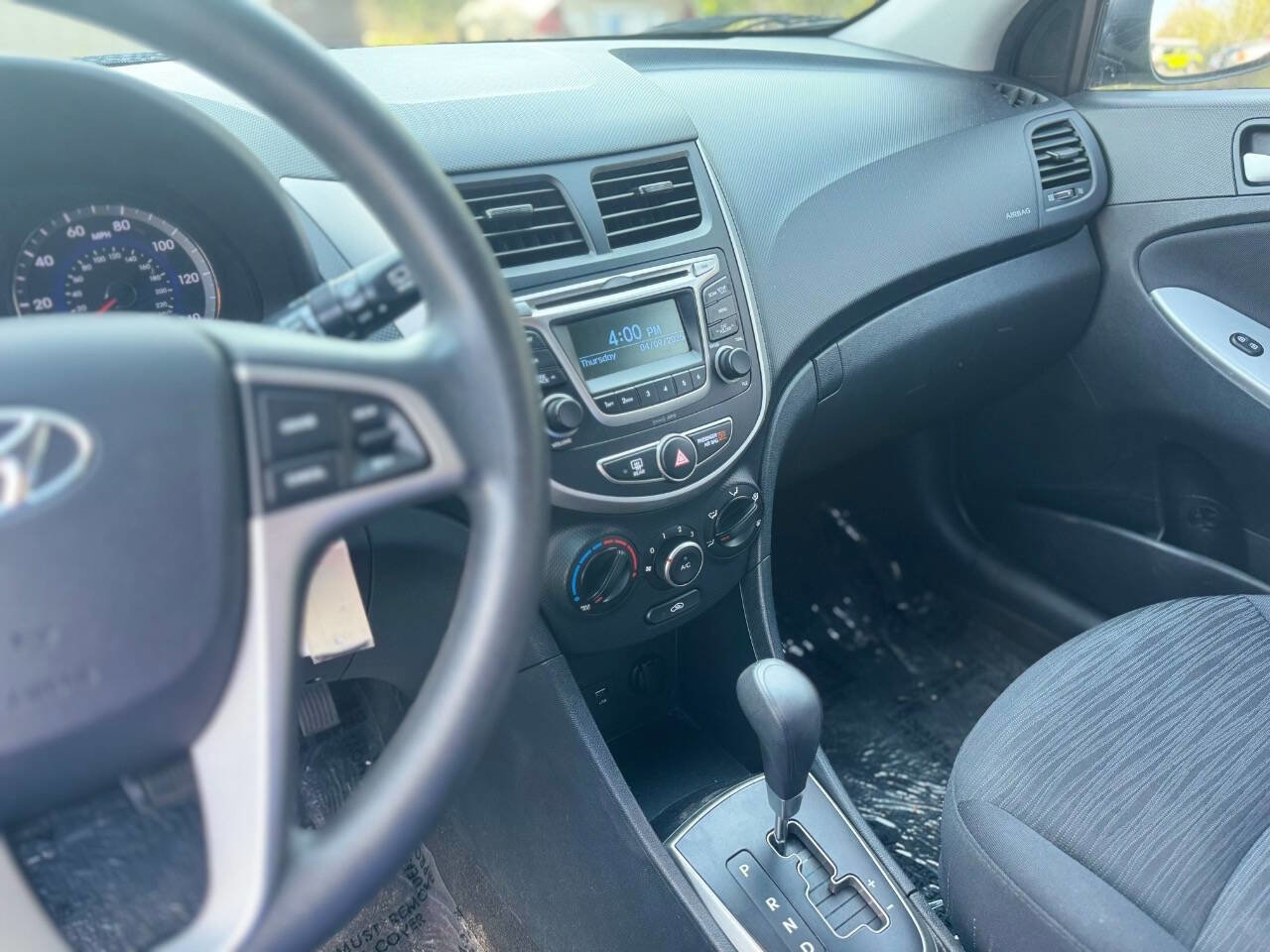 Used 2017 Hyundai Accent SE image 16