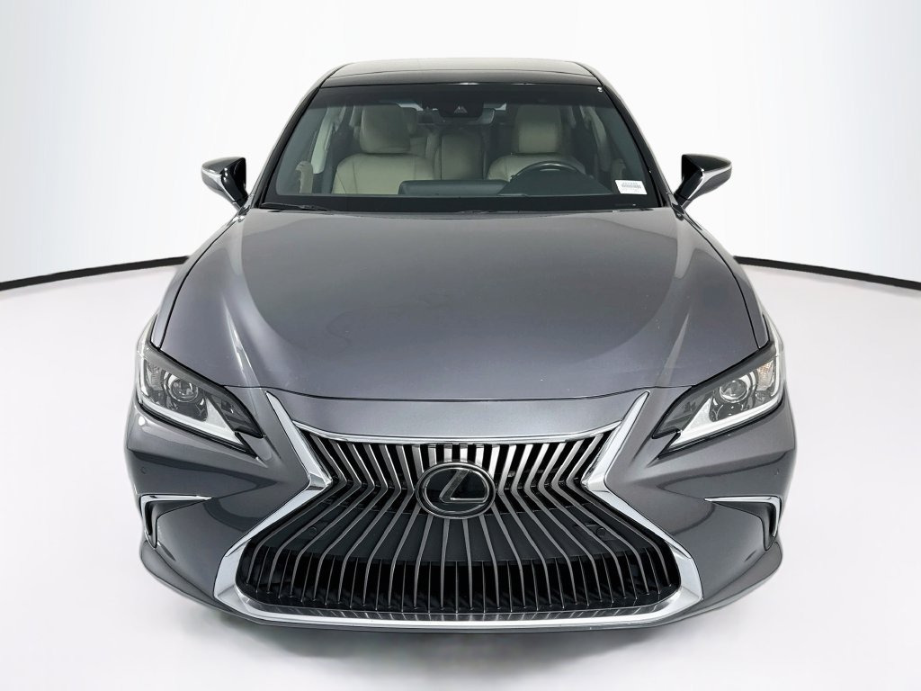 Used 2019 Lexus ES 350 w/ Premium Package FWD image 2