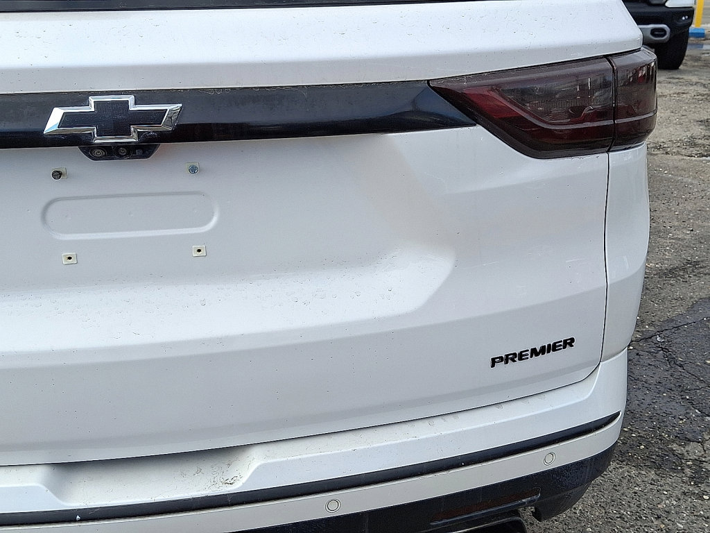 Used 2021 Chevrolet Traverse Premier w/ LPO, Floor Liner Package image 16