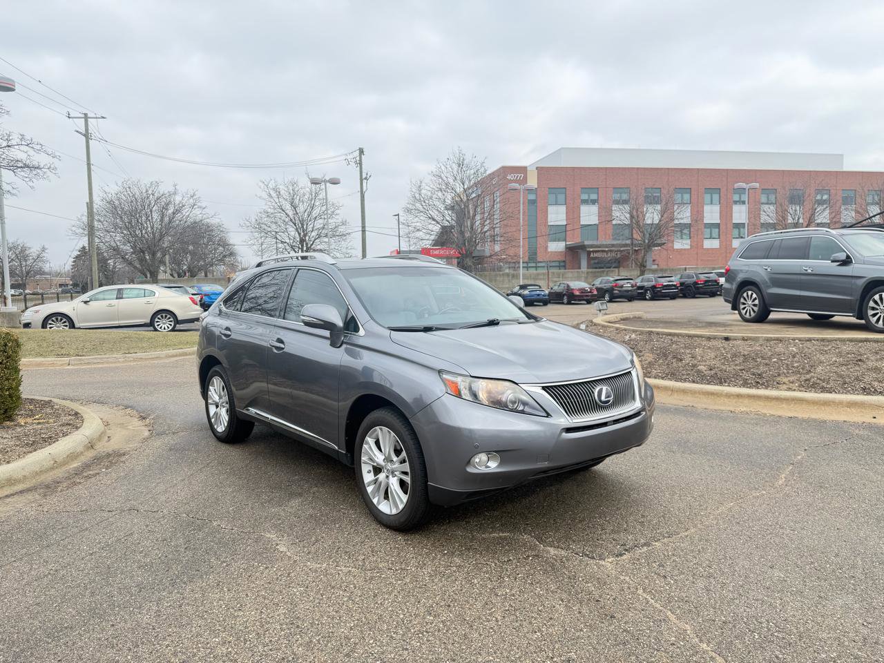 Used 2012 Lexus RX 450h AWD w/ Premium Pkg image 3