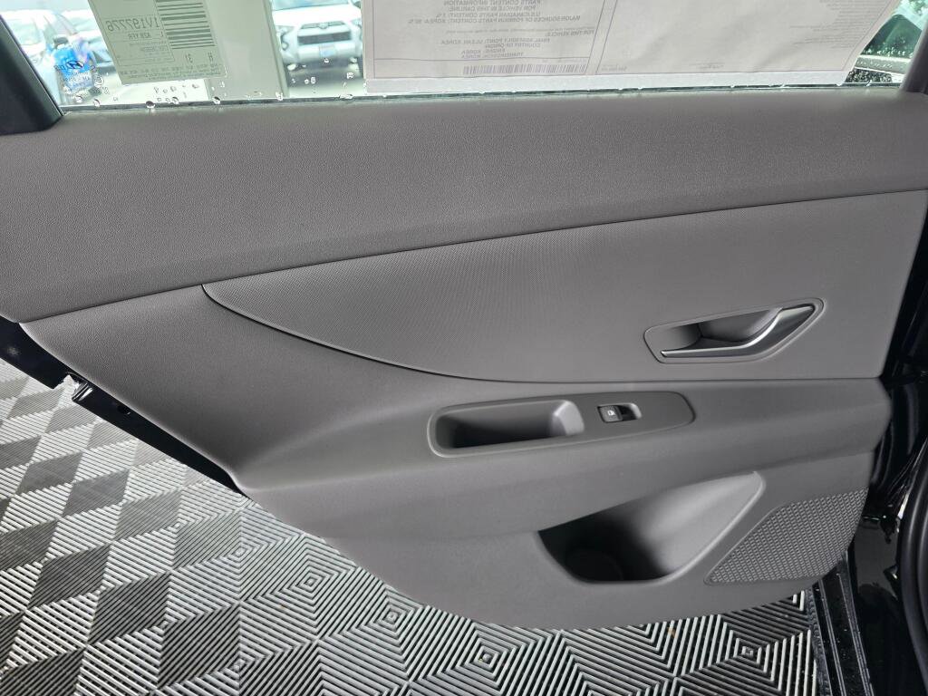 New 2026 Hyundai Elantra Blue image 37