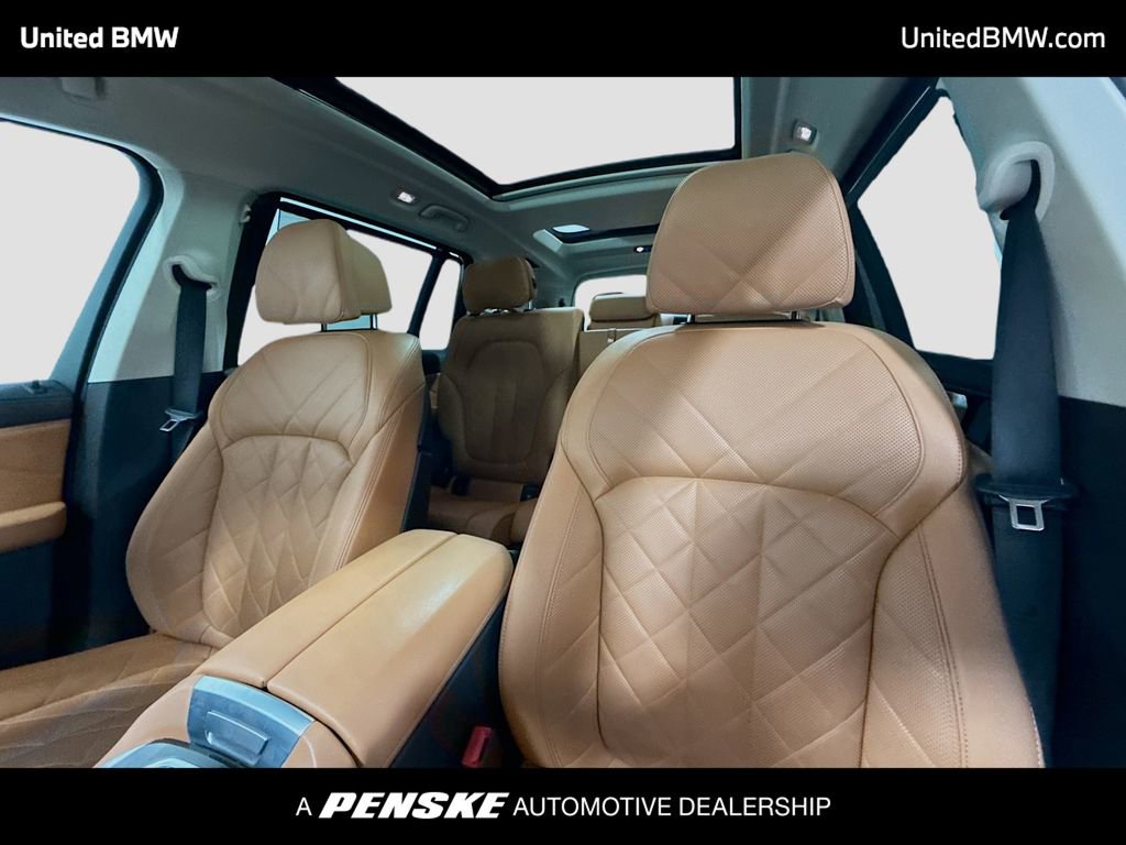 Used 2023 BMW X7 xDrive40i w/ Executive Package AWD/4WD image 5