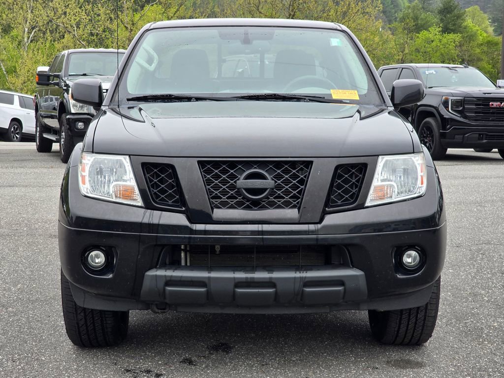 Used 2020 Nissan Frontier SV w/ Midnight Edition Floor Mats AWD/4WD image 12